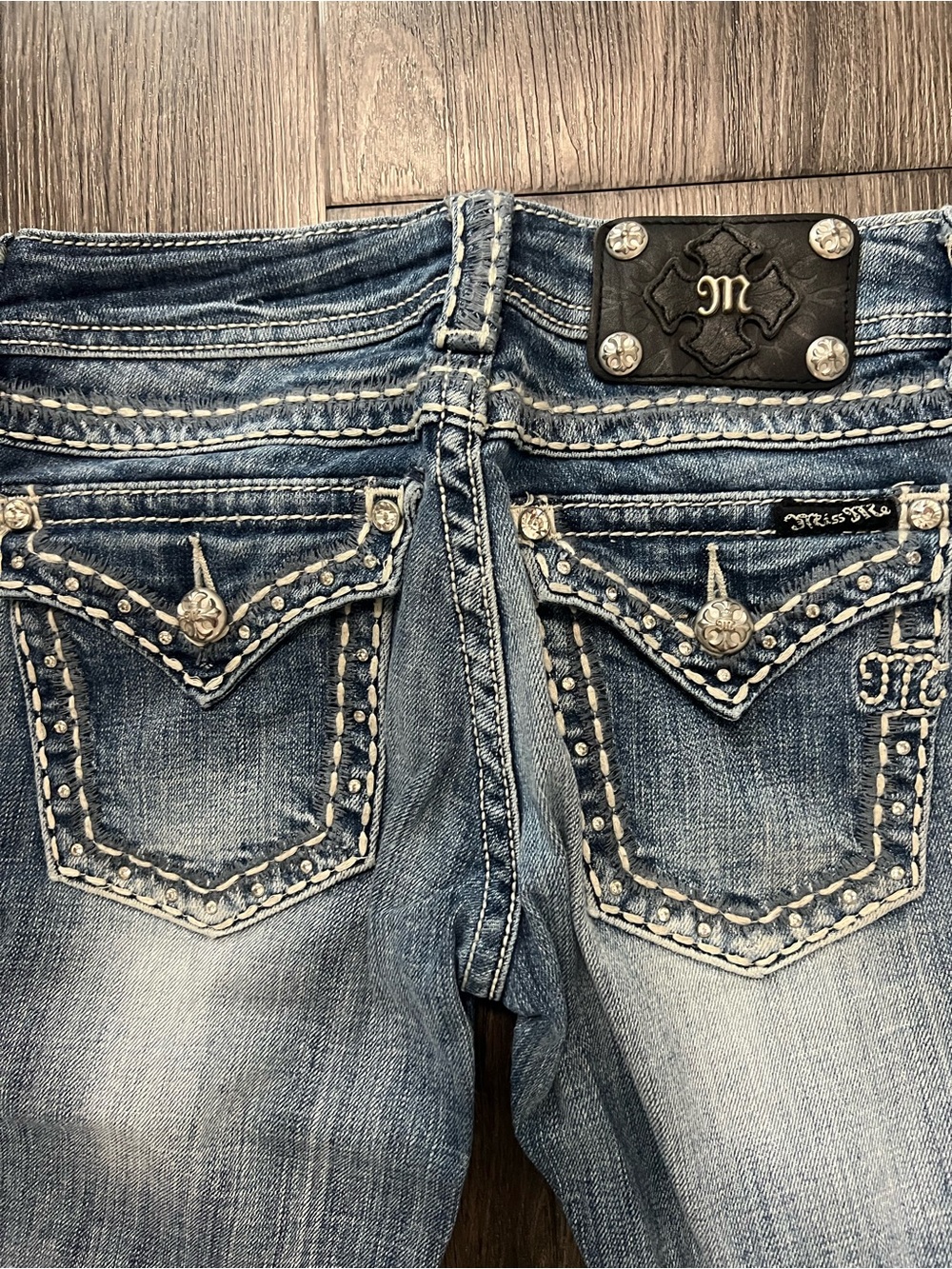 Miss Me Medium Blue Stud-Trim Bootcut Jeans - Picture 6 of 8